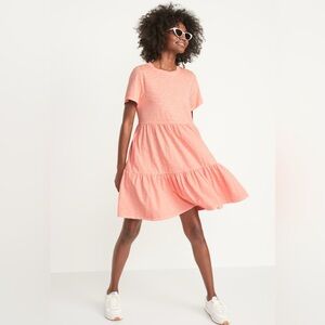 Short-Sleeve Tiered Mini Swing Dress - S